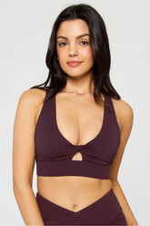 oasis twist medium impact sports bra