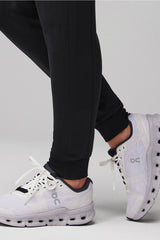 high-rise on-call scrub jogger