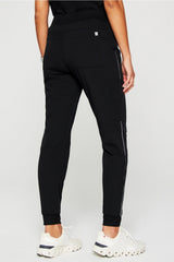 on-call scrub jogger (reflective)