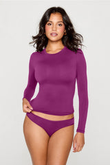 stretchy fit crew long sleeve tee