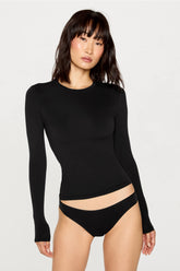 stretchy fit crew long sleeve tee