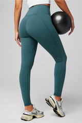 define powerhold® high-waisted legging