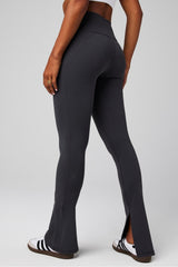 define powerhold® split hem legging