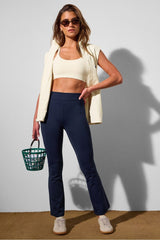 powerhold® kick flare pant