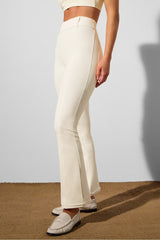 powerhold® kick flare pant