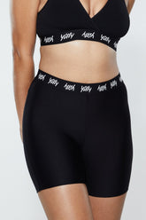 major label high waist logo short