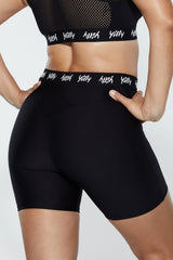 major label high waist logo short