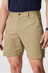 the high side chino short