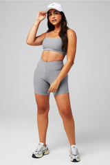 heatherflex high-waisted 6" short