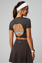 dry-flex open back twist short-sleeve tee