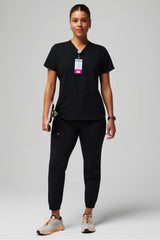 method 2-pocket scrub top