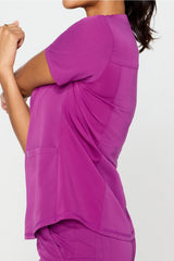 method flex 2-pocket scrub top