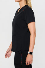 method 2-pocket scrub top