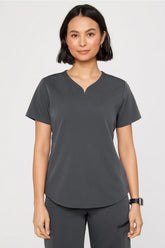 petal 3-pocket scrub top