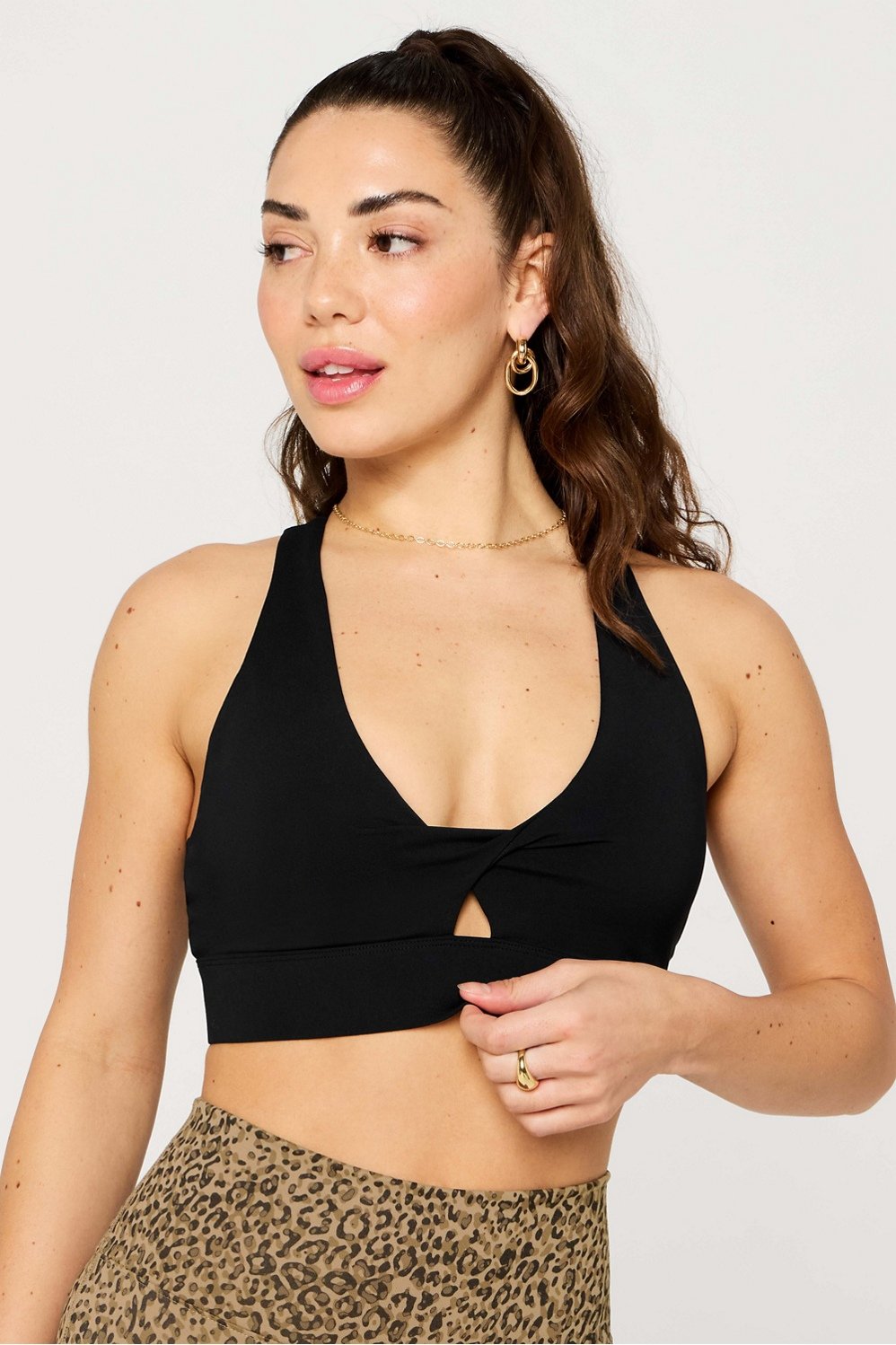 oasis twist medium impact sports bra