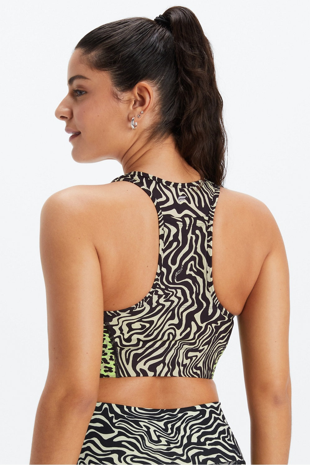 on-the-go medium impact sports bra
