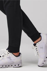 high-rise on-call scrub jogger