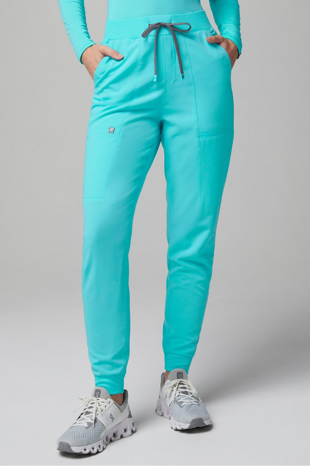 high-rise on-call scrub jogger