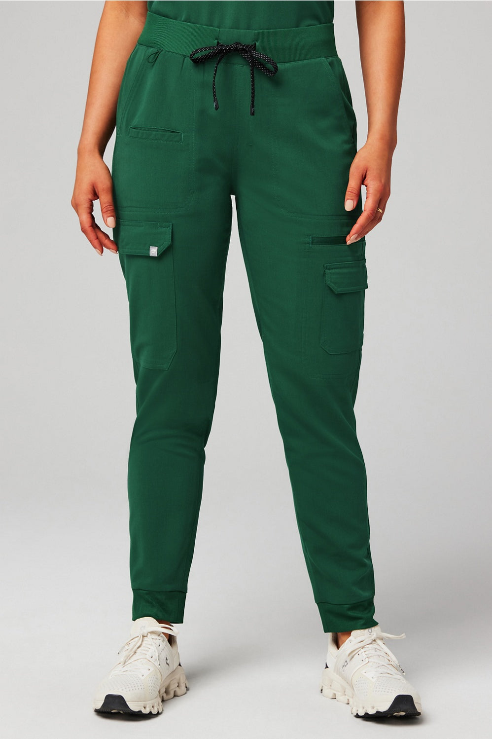 evoke cargo scrub jogger