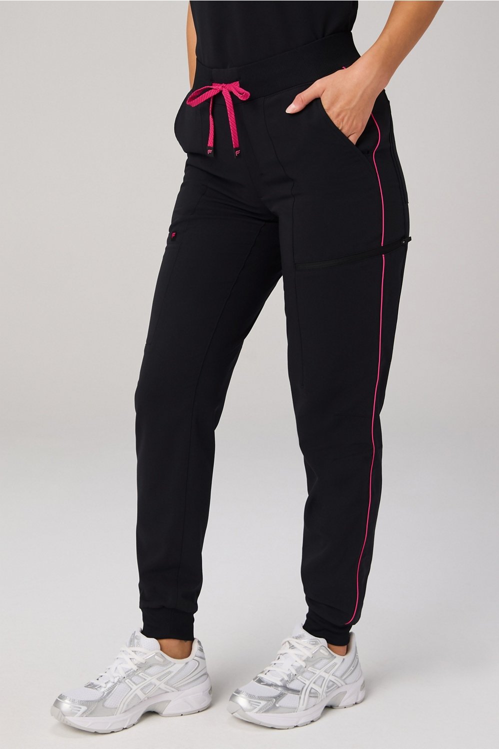 on-call scrub jogger