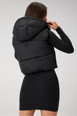 essential cropped hooded puffer vest