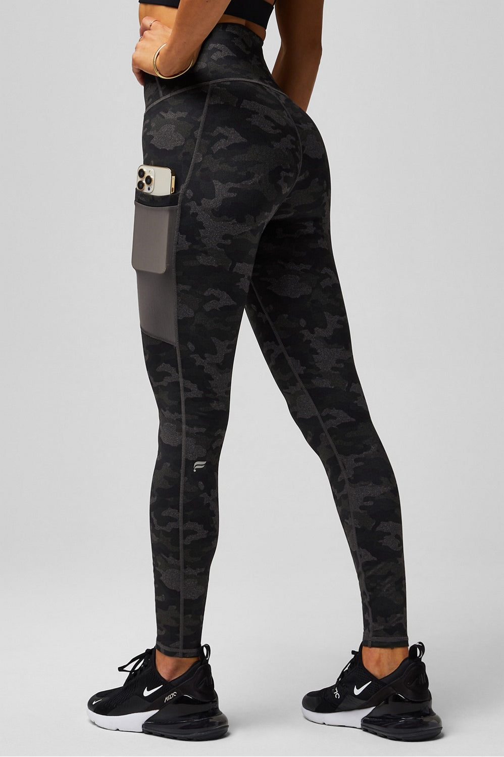on-the-go powerhold® high-waisted legging