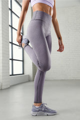 high-waisted seamless rib legging