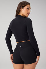 seamless long-sleeve essential tee