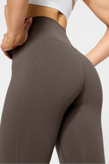 define powerhold® high-waisted legging