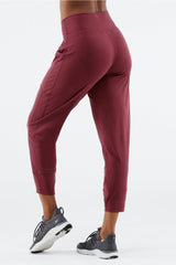 sleek knit drawstring pant