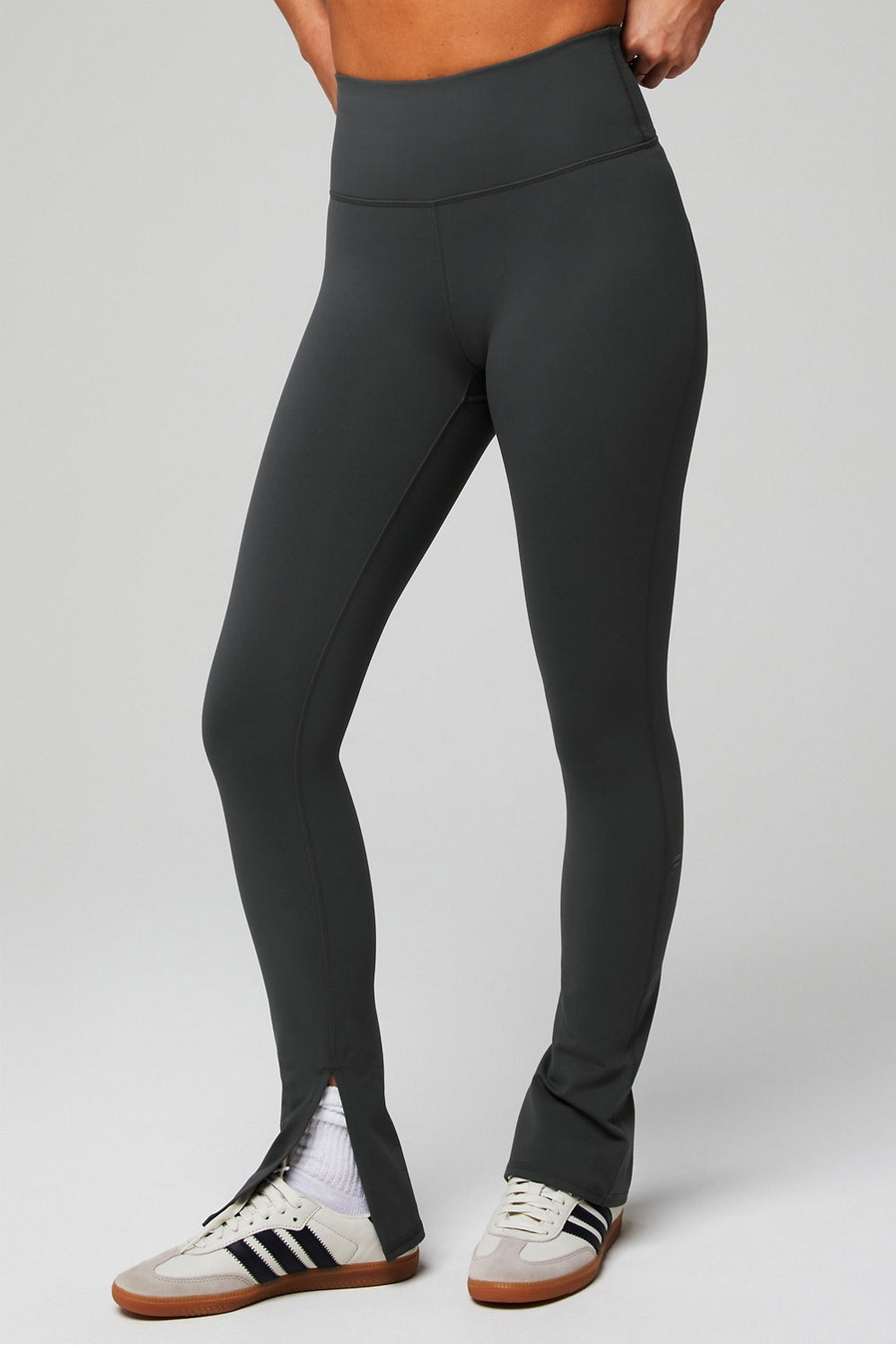 define powerhold® split hem legging