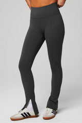define powerhold® split hem legging