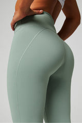 define powerhold® split hem legging