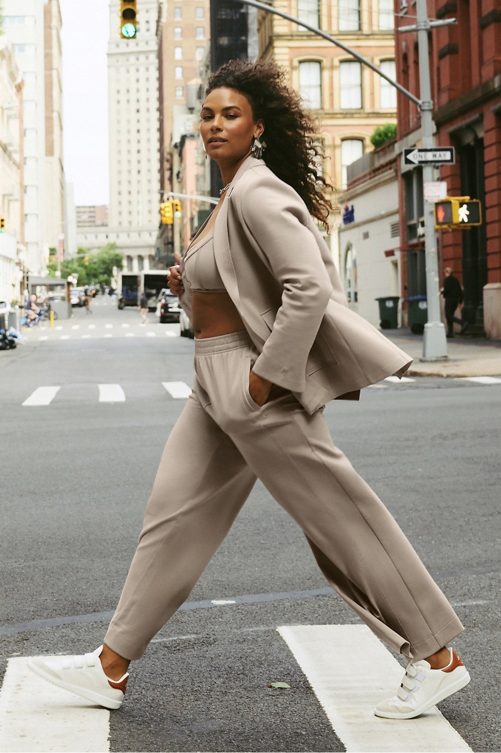 wide leg seamed pant