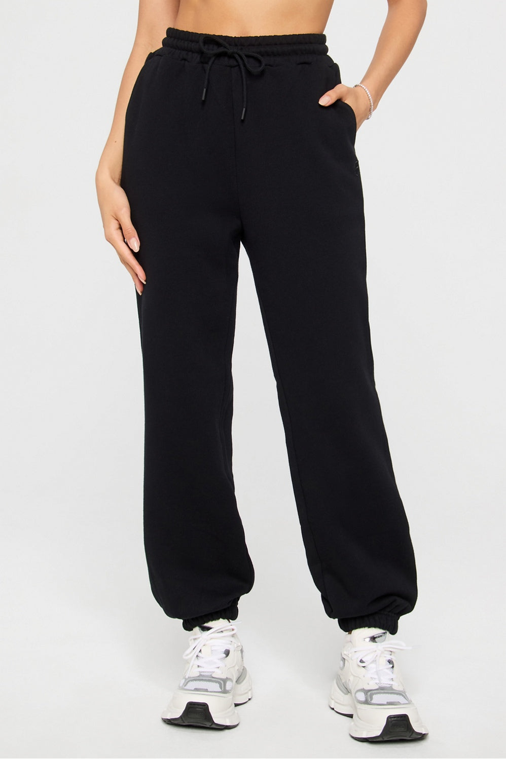 weekend baggy jogger