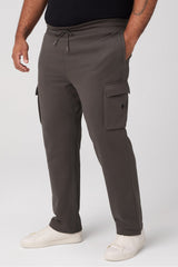 the go-to straight leg cargo pant
