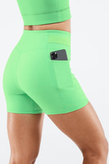 high-waisted motion365® pocket short 5"