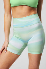 anywhere motion365+ high-waisted 6" short