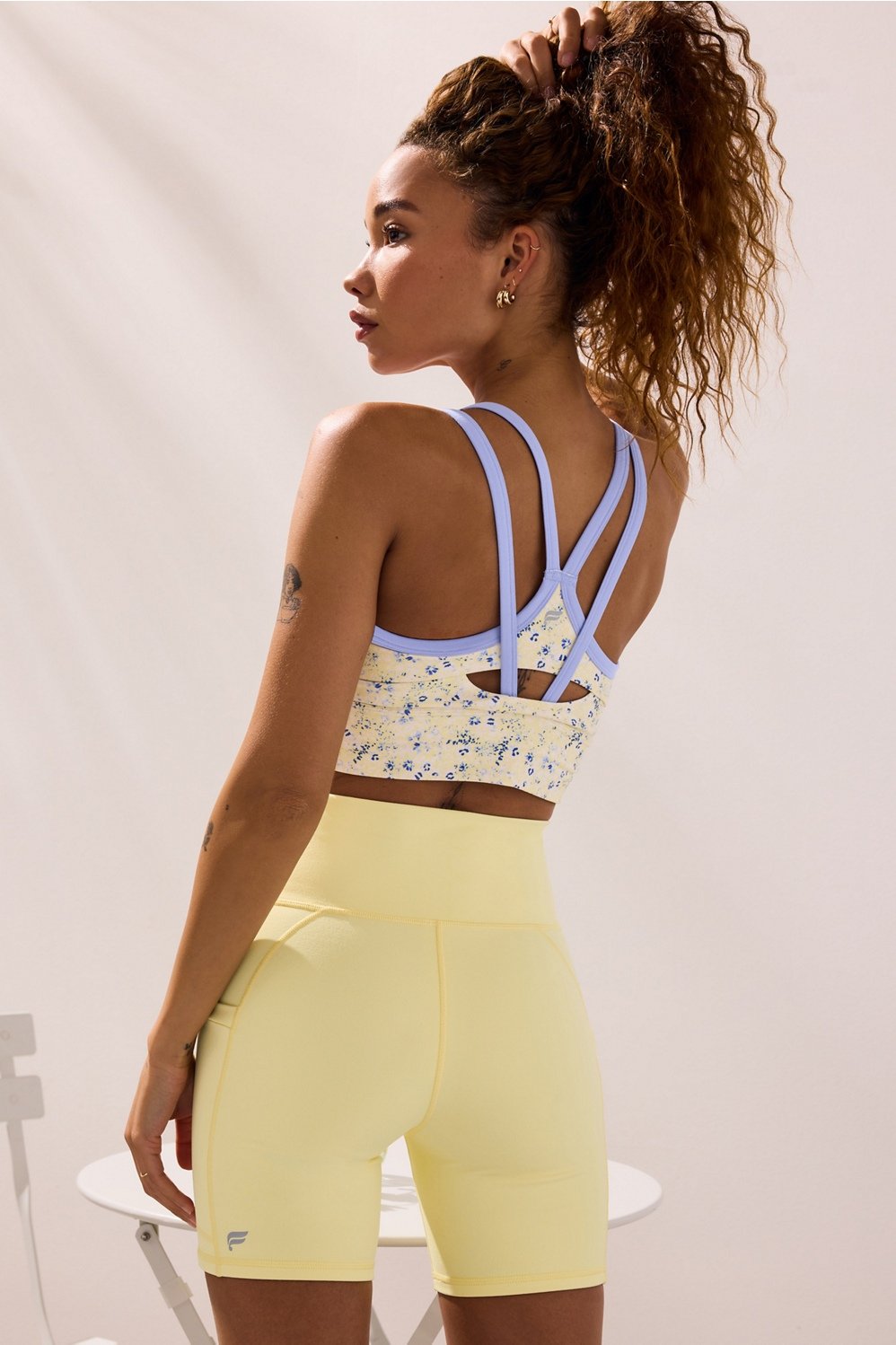 on-the-go powerhold® high-waisted short 6"