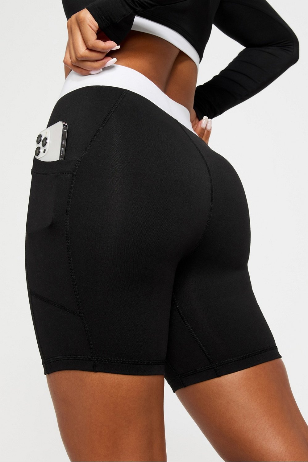 on-the-go powerhold® high-waisted 6" short