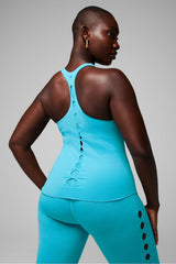 sculptknit® keyhole built-in bra tank