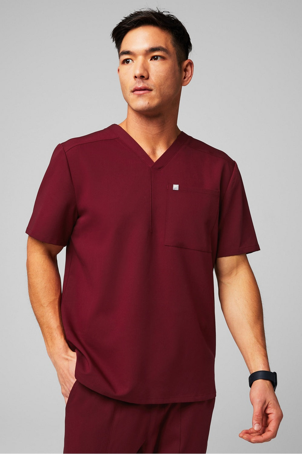 helix 1-pocket scrub top