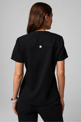 method 2-pocket scrub top