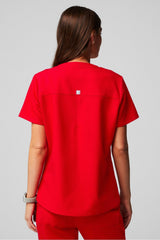 method 2-pocket scrub top