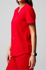 method 2-pocket scrub top