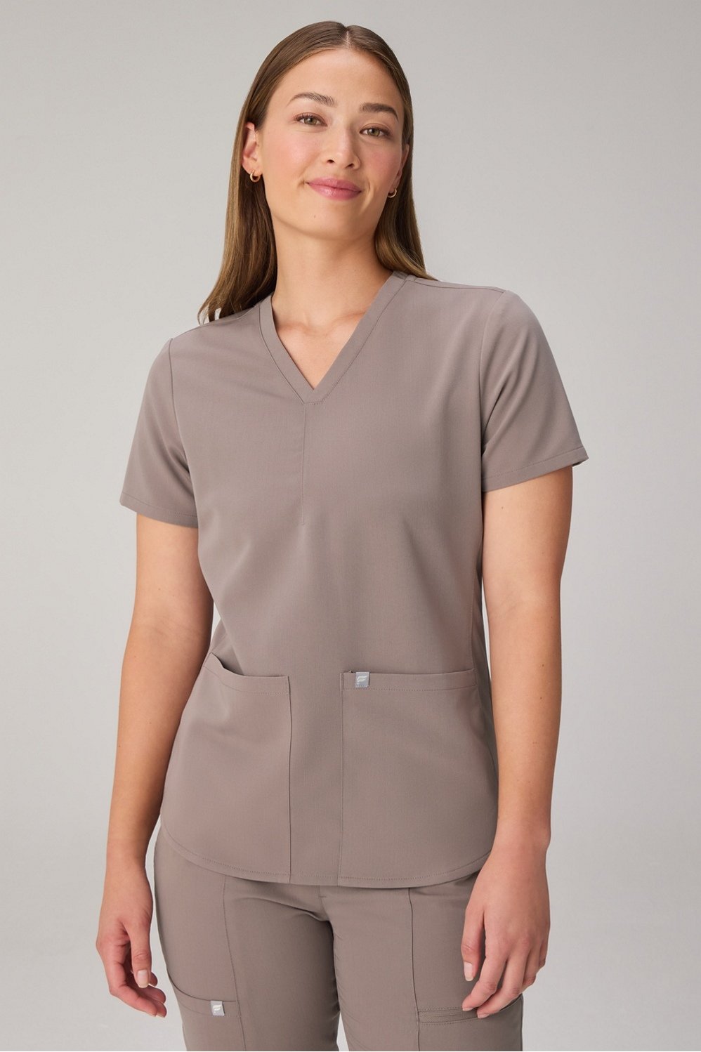 method  2-pocket scrub top